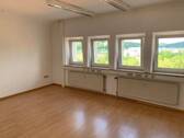 Bild 2 - 2,5 ZK Bad mit Wanne und Dusche, 4.3, Brauerstr. 6, 66123 Saarbrücken