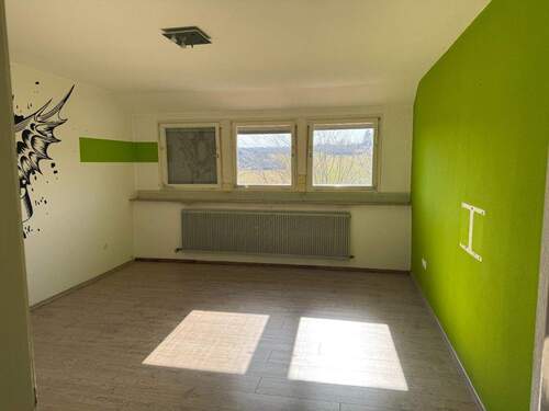 IMG_2784 - 6 Zimmer Doppelhaushälfte in Ansbach