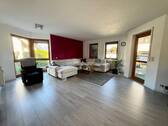 Wohn- Esszimmer - Helle 3,5-Zimmer-Wohnung mit Südterrasse & Garten in Singen-Bohlingen