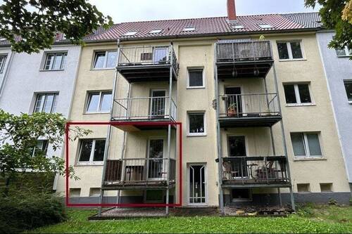 Hintere Ansicht Balkon - 2 Zimmer Etagenwohnung zum Kaufen in Lübeck