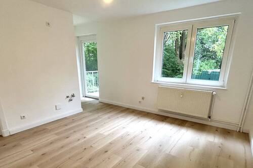 Wohnküche mit Balkonzugang - 2 Zimmer Etagenwohnung in Lübeck