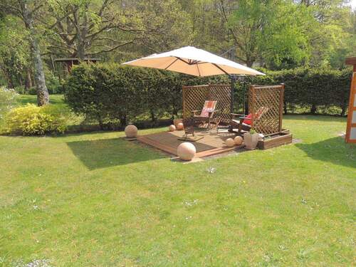 Sitzecke im Garten - 