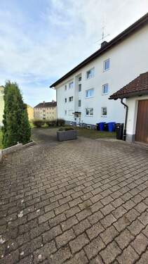 ABS8_Haus_Außenansicht.jpg - 