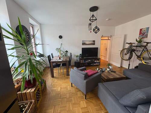 Wohnzimmer.jpeg - 2 Zimmer Etagenwohnung in Leipzig