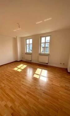Zimmer 5.jpg - Etagenwohnung mit 116,00 m&sup2; in Neuhaus am Rennweg zur Miete