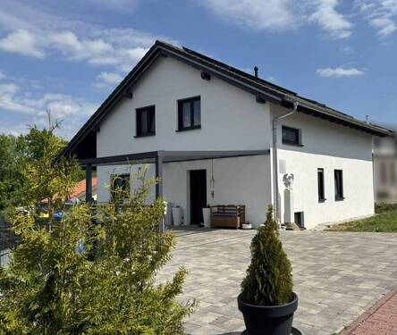 Hauseingang - 8 Zimmer Einfamilienhaus in Wertheim / Reicholzheim