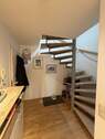 Wohnungseingang / Treppenaufgang - 