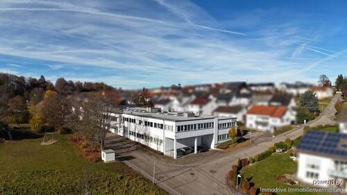 Südostansicht - Halle in Westerheim zum Kaufen