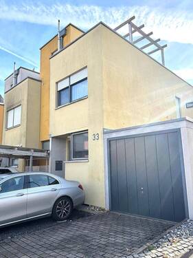Außenansicht - Reihenendhaus mit 137,50 m² in Kornwestheim zur Miete