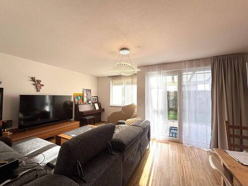 Wohn- und Esszimmer - 