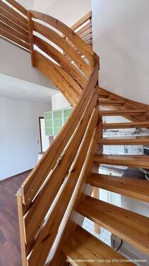 05 Innentreppe.jpeg - 