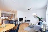 Wohnen - LICHT & SONNE PUR! helle 4-Zimmer-Wohnung mit gr. Sonnenbalkon in begehrter Wohnlage!