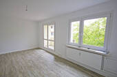 Wohnzimmer - 3 Zimmer Etagenwohnung in Halle (Saale)