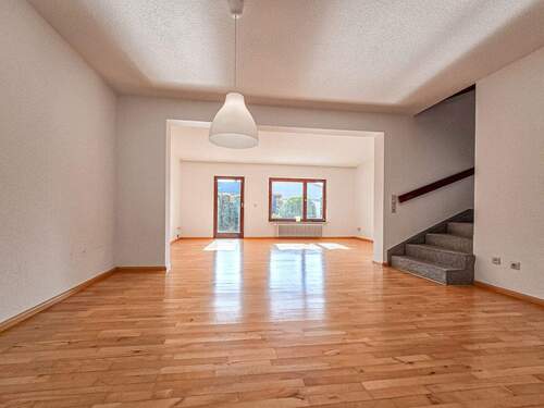 Wohnzimmer - Reihenmittelhaus mit 129,80 m² in Kehl zum Kaufen