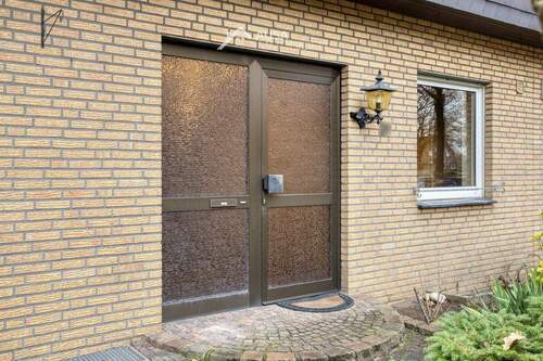 Hauseingang - Doppelhaushälfte mit 133,00 m² in Dorsten zum Kaufen