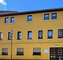 Vielseitiges Investment in Apolda: Attraktives Wohn- und Geschäftshaus im Stadtzentrum
