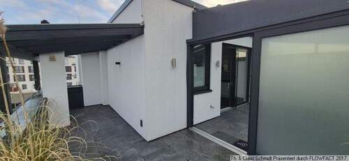 Angrenzende Dachterrasse - 