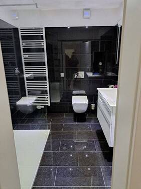  Bad - 5 Zimmer Etagenwohnung in Friedrichsthal