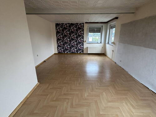 OG Wohnzimmer, leicht verzerrt - 