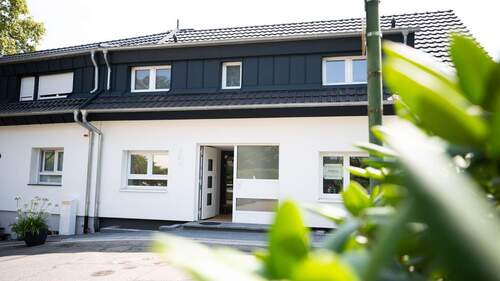 Aussenansicht - 8 Zimmer Doppelhaushälfte zum Kaufen in Baden-Baden