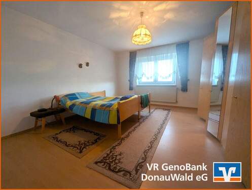 Geräumiges Schlafzimmer - 