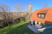 Blick zum Gartenhäuschen - 