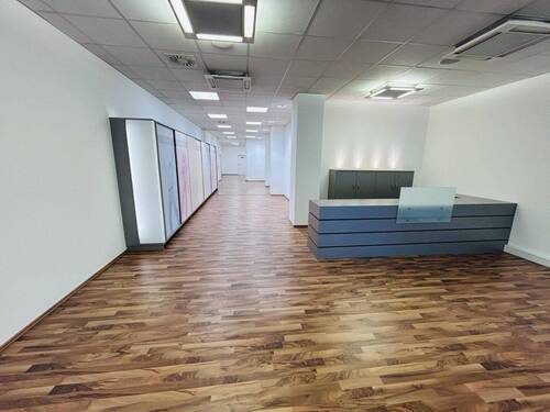 Eingangsbereich/Empfang - Moderne Gewerbefläche in hochfrequentierter Top Lage individuell aufteilbar 200-360m²