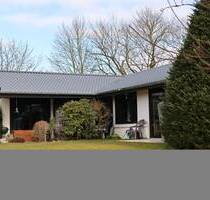 Energieeffizienter Winkelbungalow in Kakenstorf – Charmantes Einfamilienhaus mit optionaler Einliegerwohnung