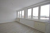 Wohnzimmer - 4 Zimmer Etagenwohnung zur Miete in Halle (Saale)