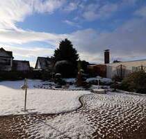 Großzügige 2,5 Zimmer Erdgeschosswohnung mit Wintergarten, Garage und Garten - Bünde Ennigloh