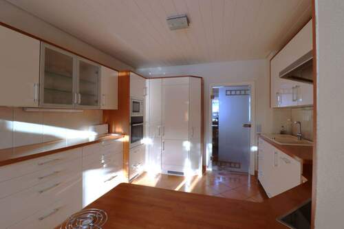 Küche.JPG - Etagenwohnung mit 139,00 m&sup2; in Bünde zur Miete