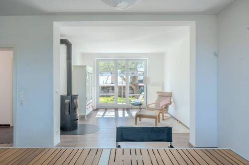 Wohnzimmer mit Kamin - 