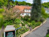 Ansicht mit Garage - 8 Zimmer Doppelhaushälfte zum Kaufen in Gelnhausen