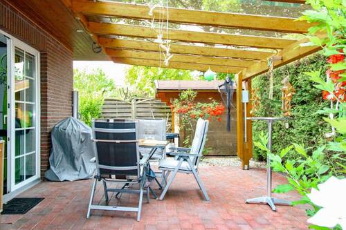 Terrasse vor Küche - 