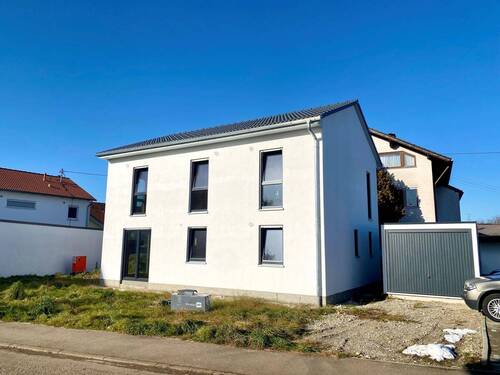 Bild 1 - +++ NEUBAU +++ Einfamilienhaus in Unteropfingen