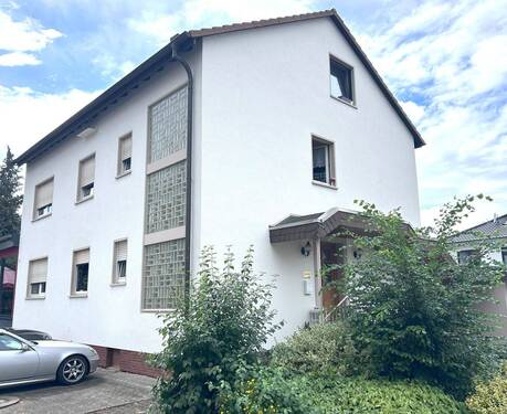 weitere Außenansicht - 7 Zimmer Mehrfamilienhaus, Wohnhaus in Großenlüder Bimbach