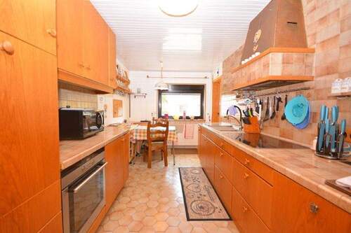 Küche-EG - 4 Zimmer Mehrfamilienhaus, Wohnhaus in Hürth