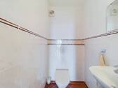 WC - 