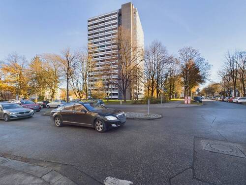 Aussenansicht - Etagenwohnung mit 93,50 m&sup2; in München zur Miete