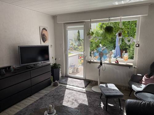 Wohnzimmer - 7 Zimmer Doppelhaushälfte in Grevenbroich