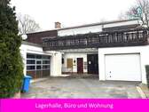 Titelbild Front - 2 Einheiten für Handwerker: Lagerhalle m. Büro, Sozialräumen und eine sanierungsbedürftige Wohnung