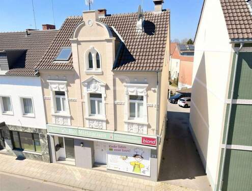 Altbaujuwel mit Gewerbe – Investment mit Perspektive! ✨ - Altbaujuwel mit Gewerbe - dein Investment mit Perspektive! ?