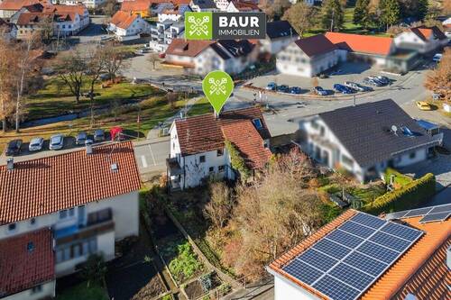 Luftaufnahme - 6 Zimmer Doppelhaushälfte in Gomadingen