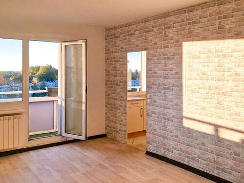 Titelbild - Ruhige 3-Zimmer-Wohnung mit sonnigem Balkon und Umbaumöglichkeit