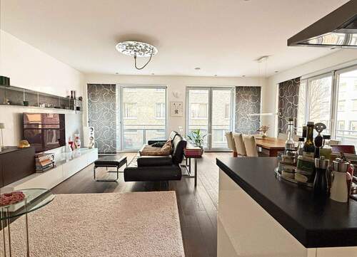 Wohn- / Essbereich - 4 Zimmer Etagenwohnung zum Kaufen in Stuttgart