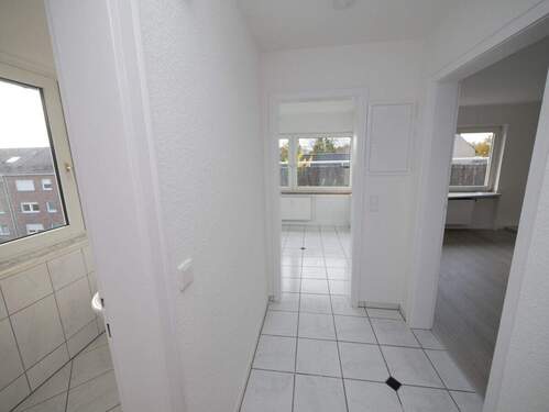 4.OG Diele rechtes Gebäude - 