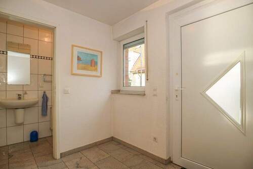 Bild 2 - 5 Zimmer Doppelhaushälfte zum Kaufen in Grevenbroich / Neuenhausen