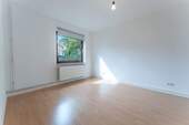 Schlafzimmer EG - 