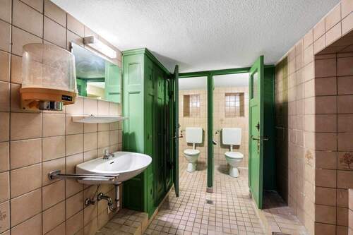WC EG - 