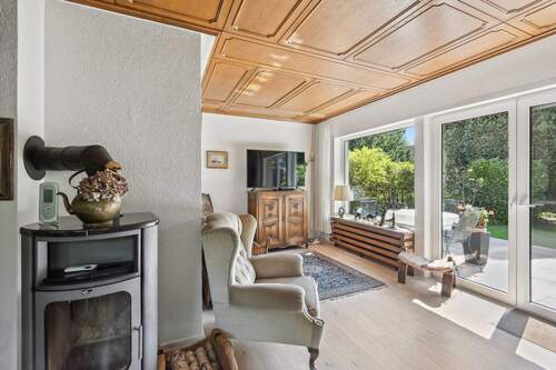 Wohnzimmer - 5 Zimmer Einfamilienhaus in Mönchengladbach / Schmölderpark